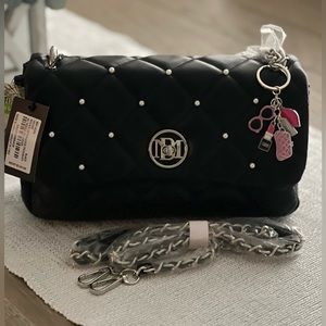 Badgley Mischka Black Crossbody Quilted Purse Handbag w/Bag/Key Charm +Pearl NWT